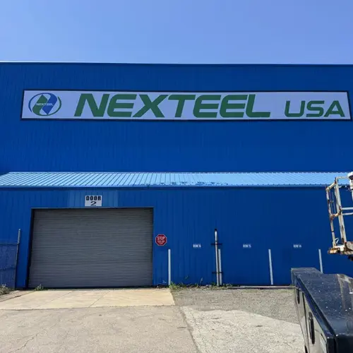 Custom Signs & Banners